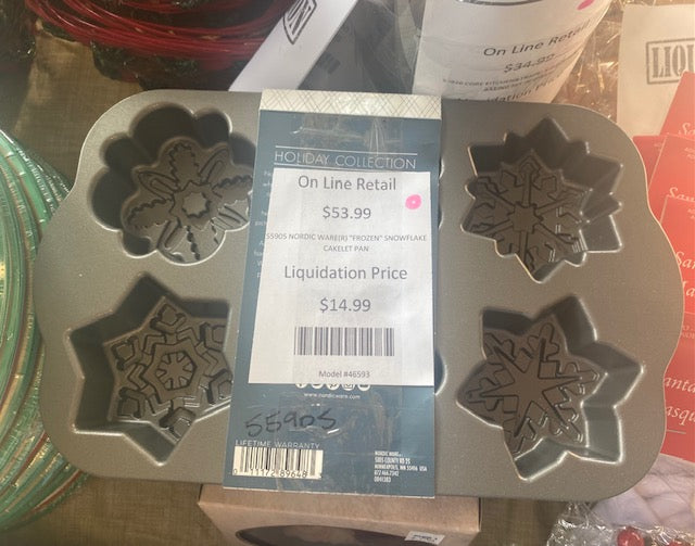 NORDIC WARE(R) "FROZEN" SNOWFLAKE CAKELET PAN