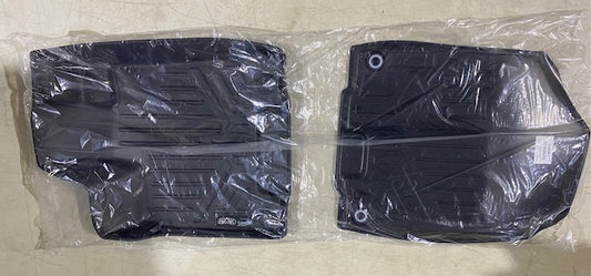 MAXLINER A0240 Black Floor Mat (for Honda Ridgeline Crew Cab 2017 Front Row), 1 Pack