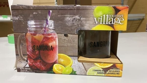 Gourmet du Village - Gift Set - Sangria Mix & Glasses