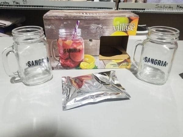 Gourmet du Village - Gift Set - Sangria Mix & Glasses