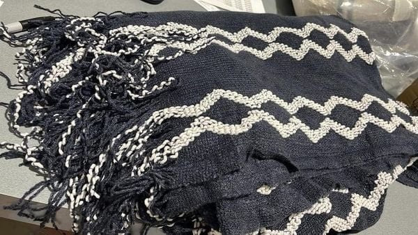 BOURINA Fluffy Chenille Knitted Fringe Throw Blanket