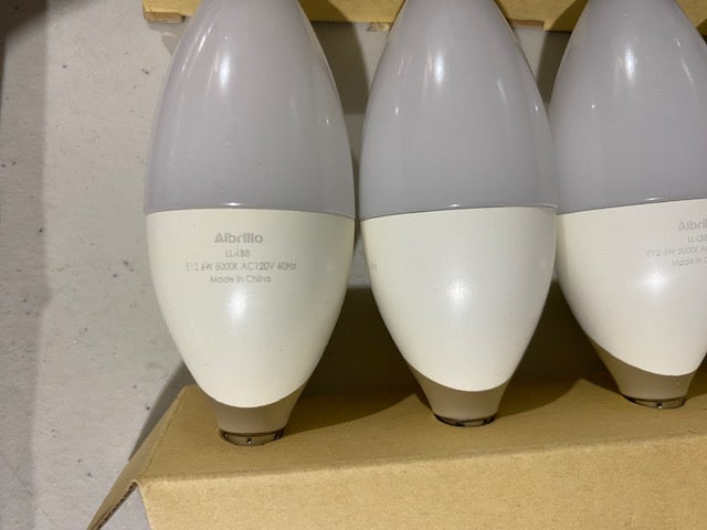 Albrillo E12 LED Bulb Candelabra Light Bulbs 6W, 60 Watt Equivalent, Warm White 2700K Chandelier Bulbs, Decorative Candle Base, Non-Dimmable, 4 Pack
