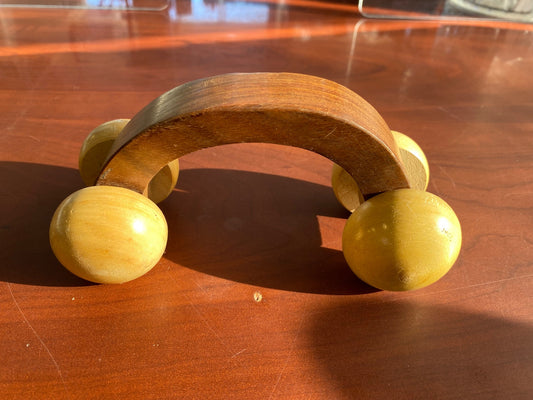 Hand - held Wooden body massager rolling massager w/4 wheels